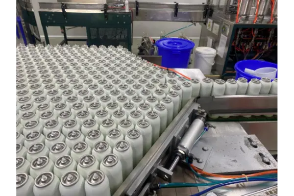 ​REMPLISSAGE DE SPRAY DE PROTECTION SOLAIRE